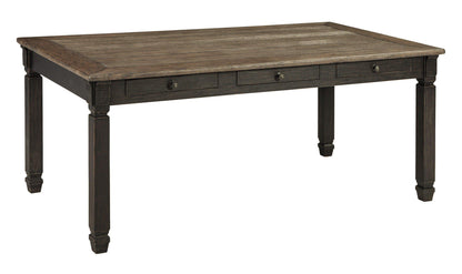 Bolanburg Dining Table